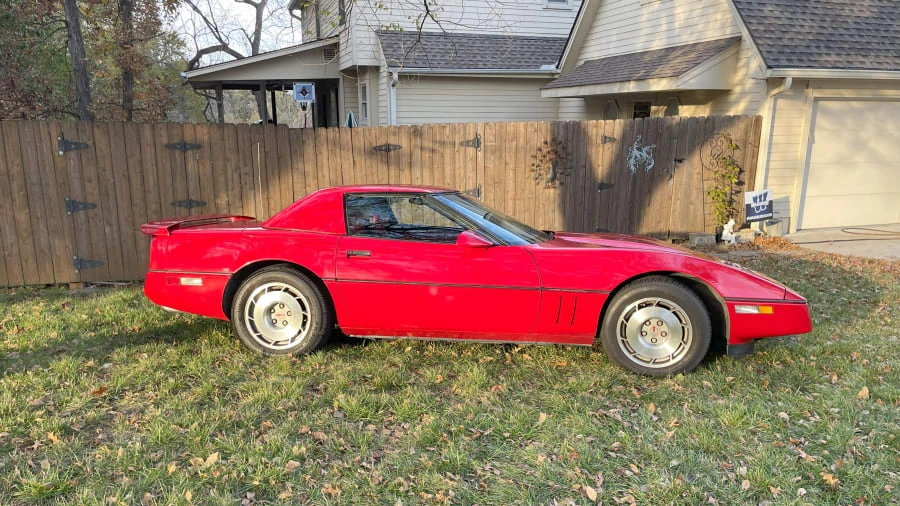 1987 Chevrolet Corvette C4 - Image 14 of 27