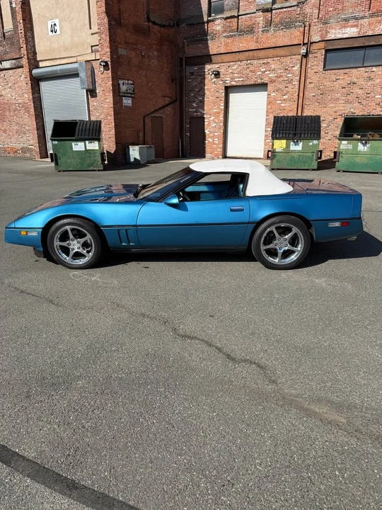 1987 Chevrolet Corvette C4 - Image 2 of 15
