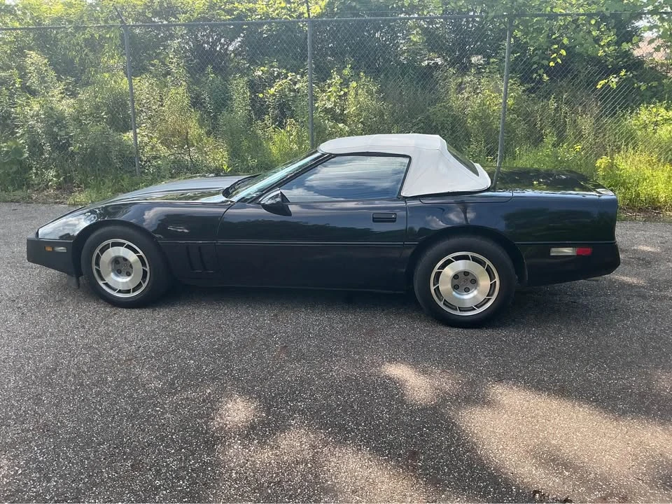 1987 Chevrolet Corvette C4 - Image 13 of 14