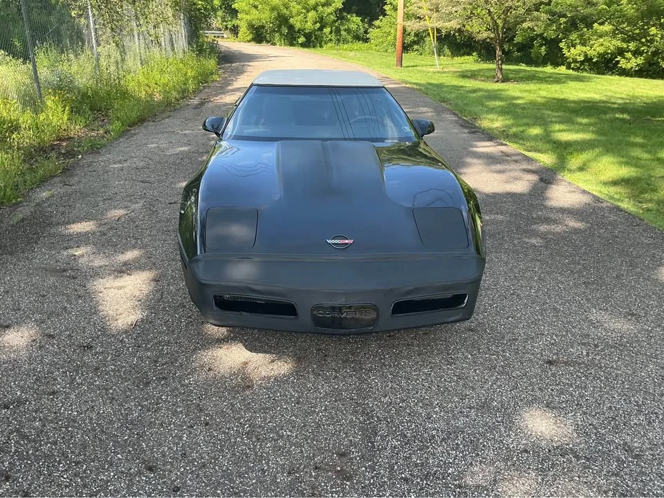 1987 Chevrolet Corvette C4 - Image 9 of 14
