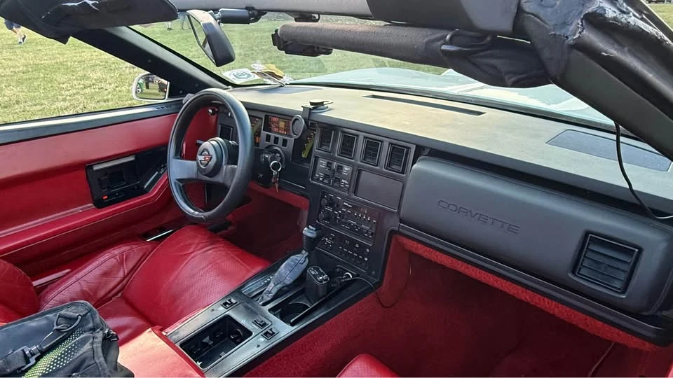 1987 Chevrolet Corvette C4 - Image 4 of 16