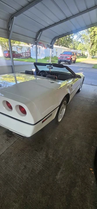 1987 Chevrolet Corvette C4 - Image 5 of 7