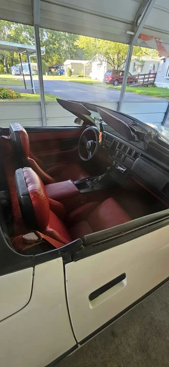 1987 Chevrolet Corvette C4 - Image 6 of 7