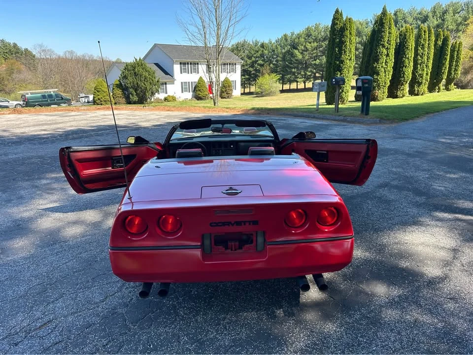 1987 Chevrolet Corvette C4 - Image 6 of 9