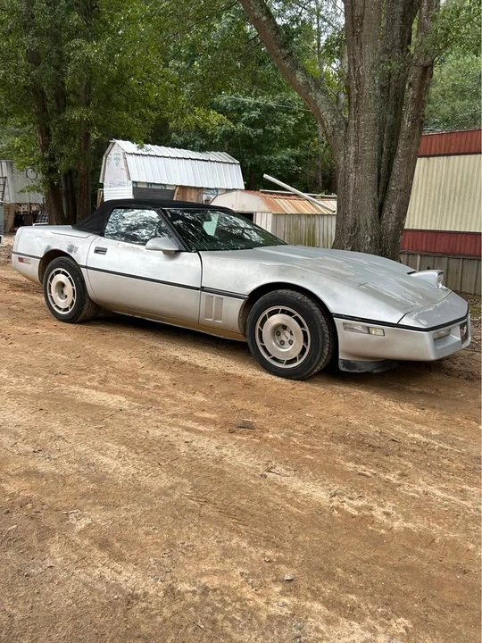 1987 Chevrolet Corvette C4 - Image 2 of 5