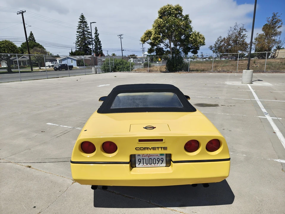1987 Chevrolet Corvette C4 - Image 4 of 31