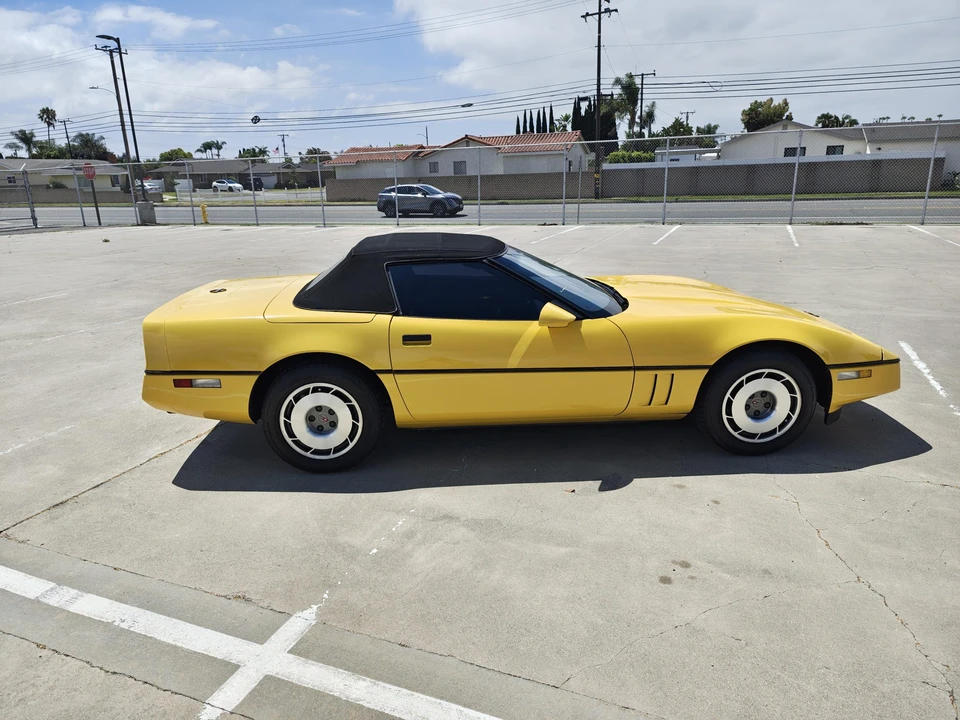 1987 Chevrolet Corvette C4 - Image 5 of 31