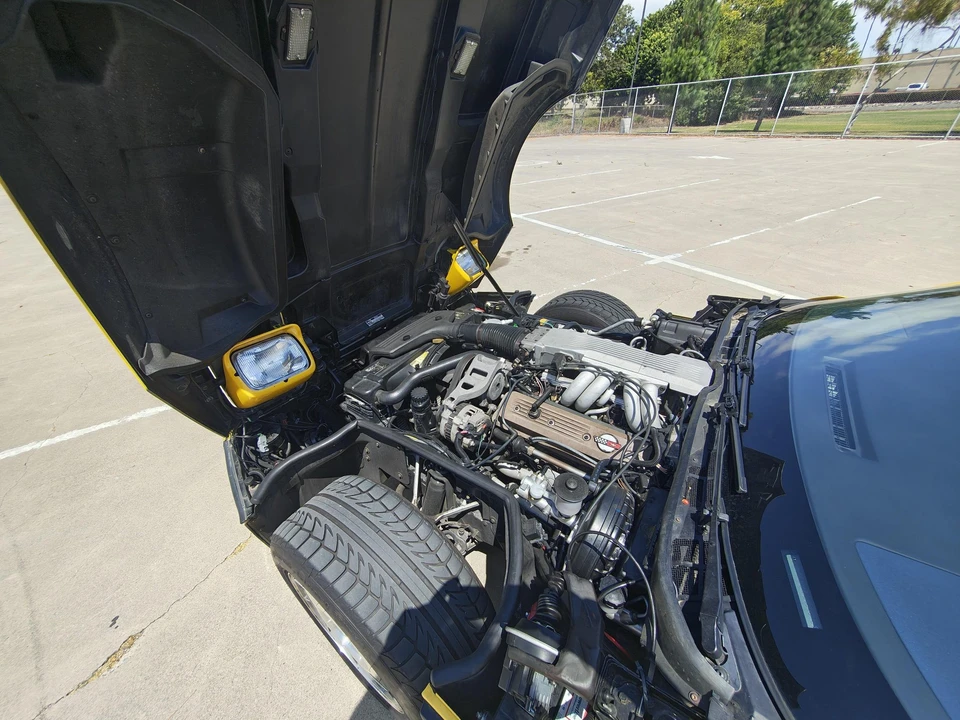 1987 Chevrolet Corvette C4 - Image 29 of 31