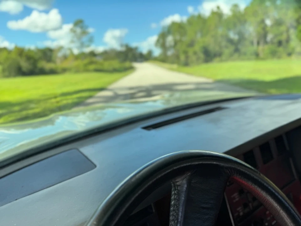 1987 Chevrolet Corvette C4 - Image 19 of 21