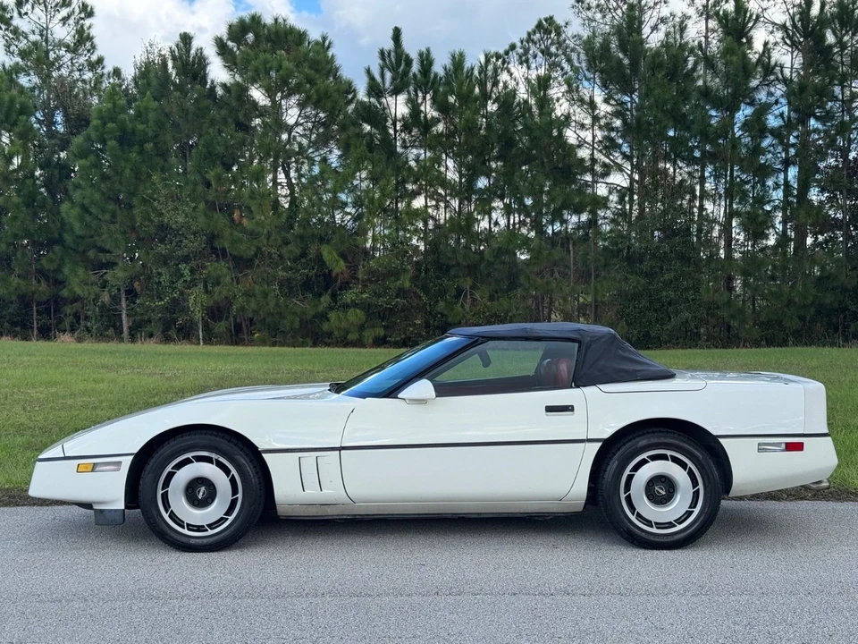 1987 Chevrolet Corvette C4 - Image 10 of 21