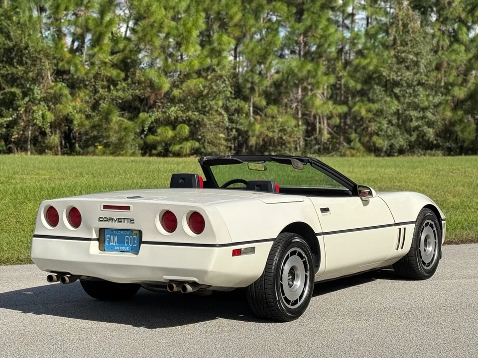 1987 Chevrolet Corvette C4 - Image 4 of 21