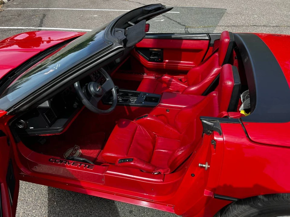 1987 Chevrolet Corvette C4 - Image 7 of 13