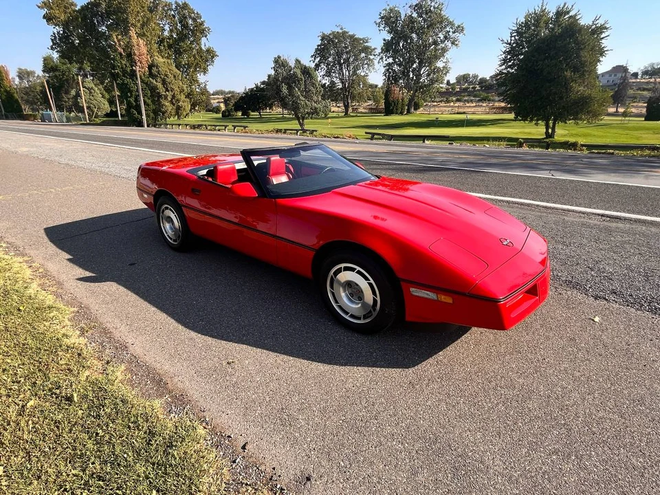 1987 Chevrolet Corvette C4 - Image 2 of 13