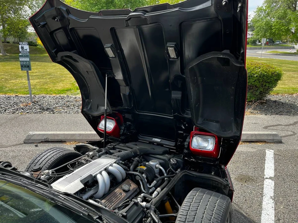 1987 Chevrolet Corvette C4 - Image 9 of 13