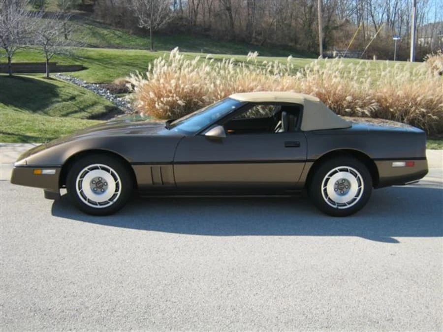 1987 Chevrolet Corvette C4 - Image 2 of 7