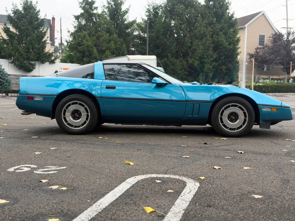 1987 Chevrolet Corvette C4 - Image 11 of 11