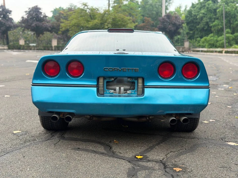 1987 Chevrolet Corvette C4 - Image 7 of 11