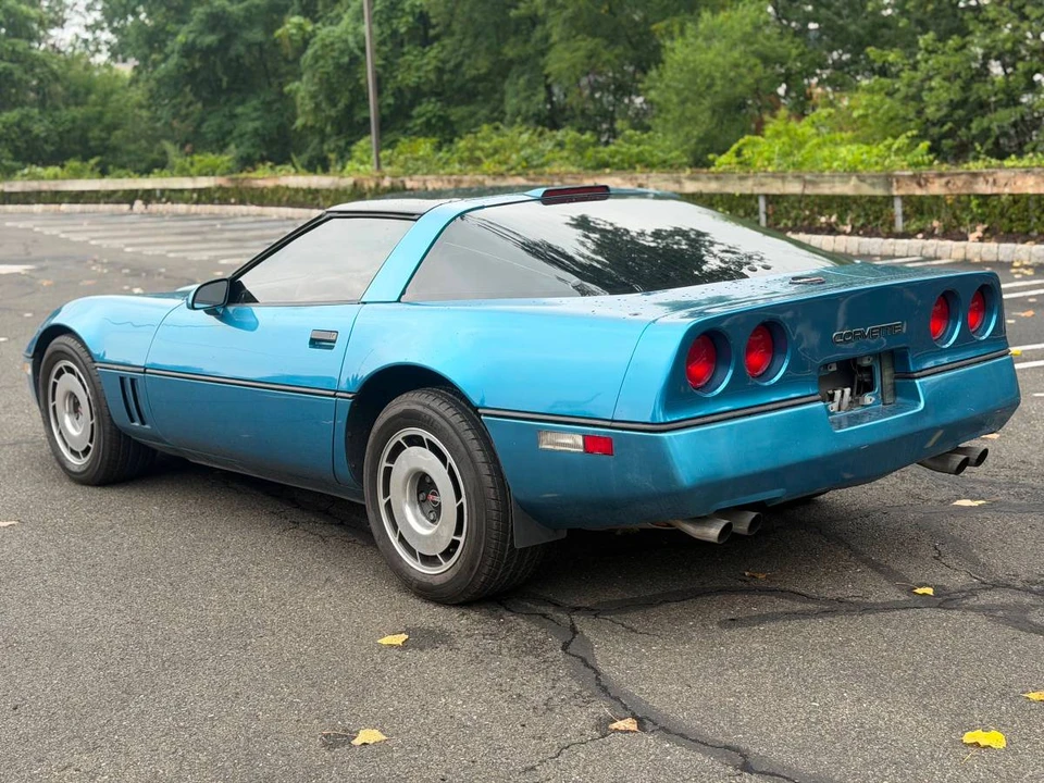 1987 Chevrolet Corvette C4 - Image 4 of 11