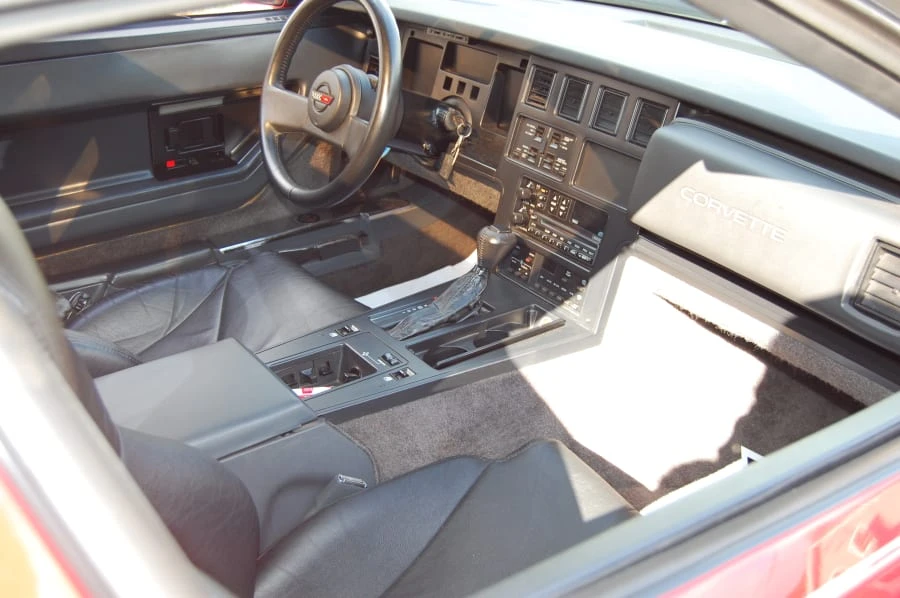 1987 Chevrolet Corvette C4 - Image 6 of 10