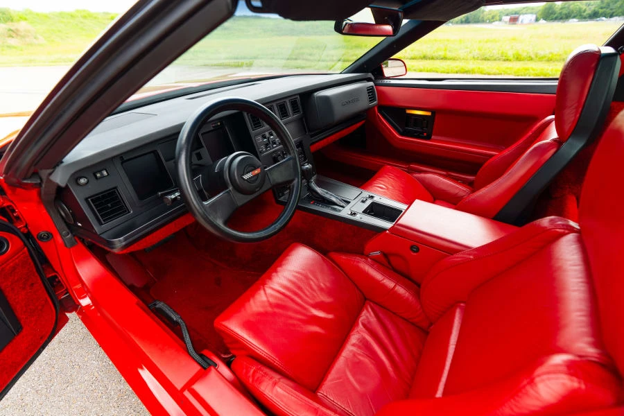1987 Chevrolet Corvette C4 - Image 24 of 30