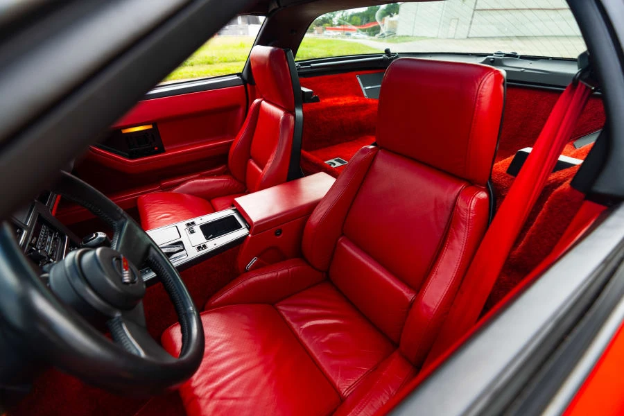 1987 Chevrolet Corvette C4 - Image 23 of 30