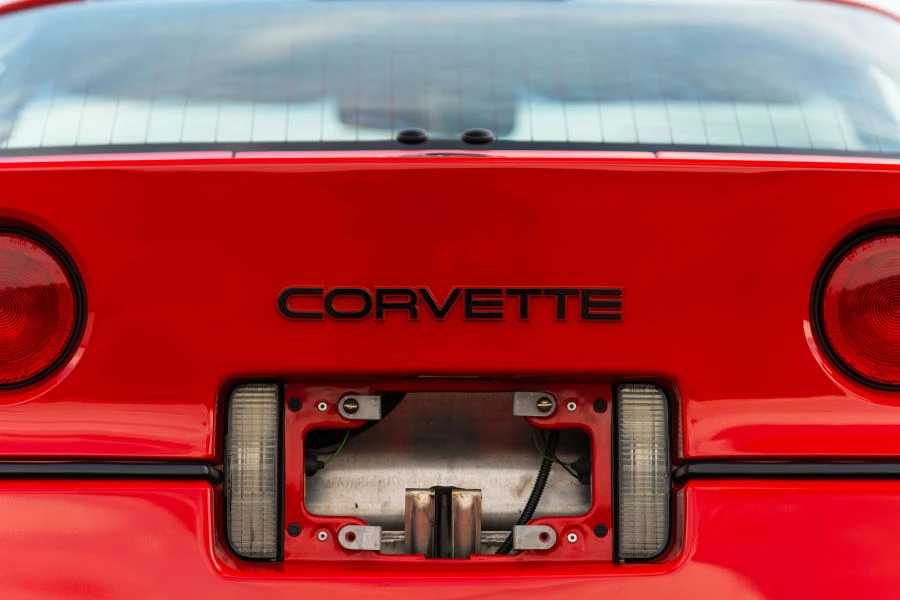 1987 Chevrolet Corvette C4 - Image 14 of 30