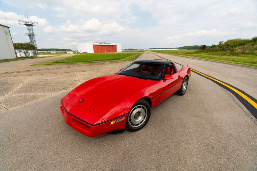 1987 Chevrolet Corvette C4 - Image 10 of 30