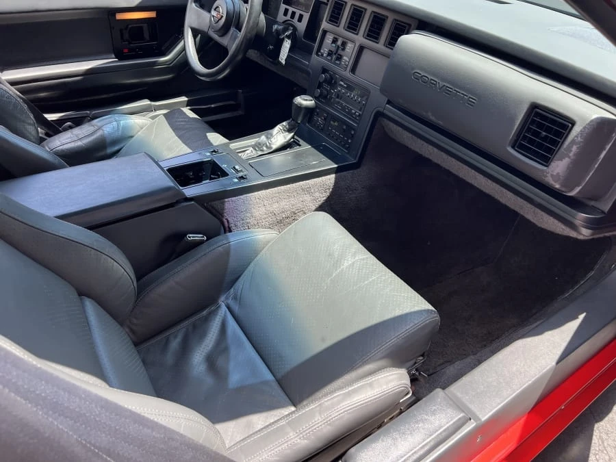1987 Chevrolet Corvette C4 - Image 5 of 7