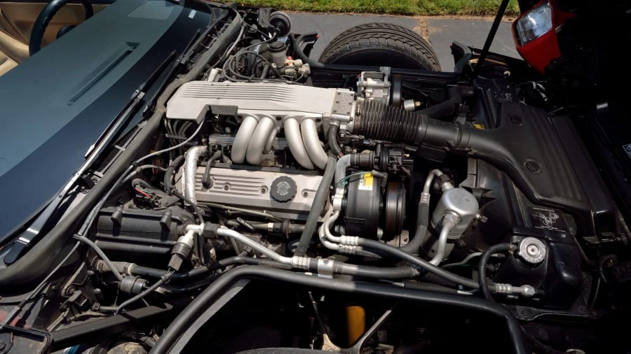 1987 Chevrolet Corvette C4 - Image 7 of 28