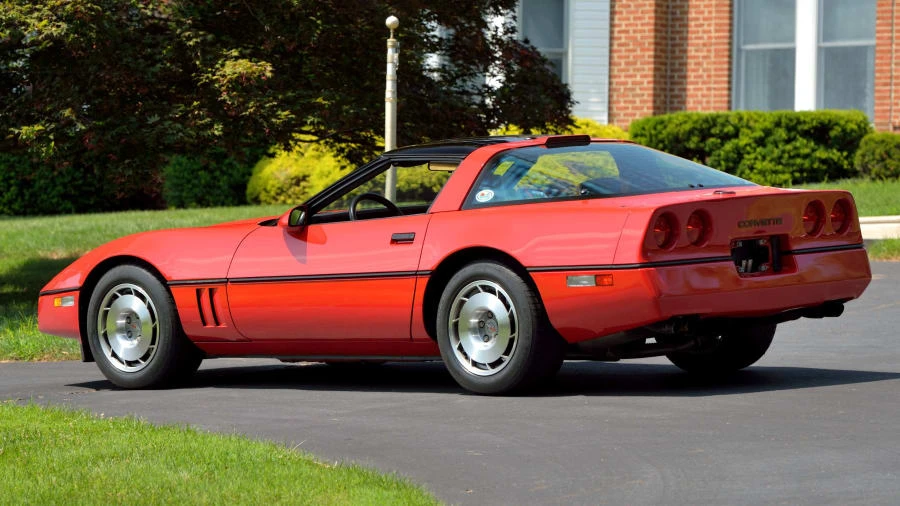 1987 Chevrolet Corvette C4 - Image 23 of 28