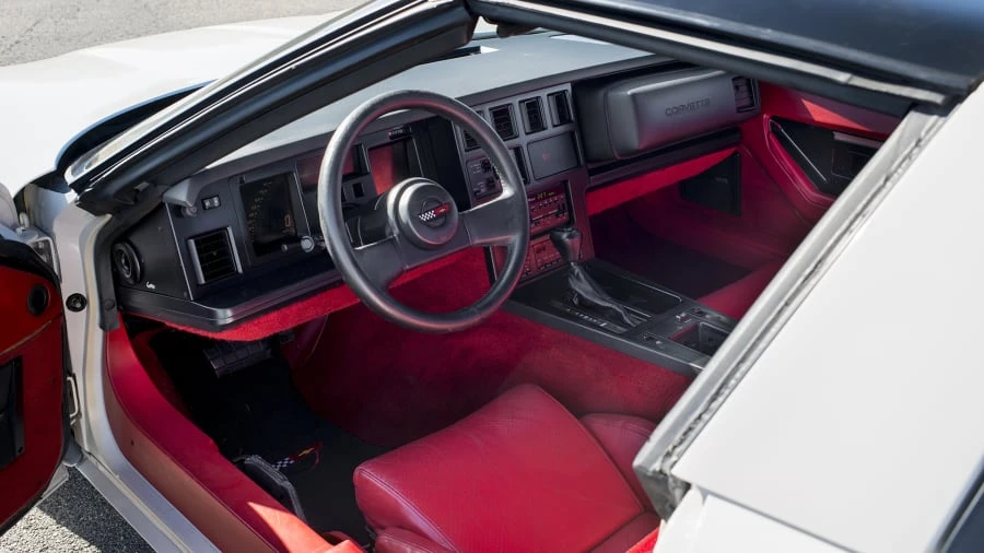 1987 Chevrolet Corvette C4 - Image 4 of 4