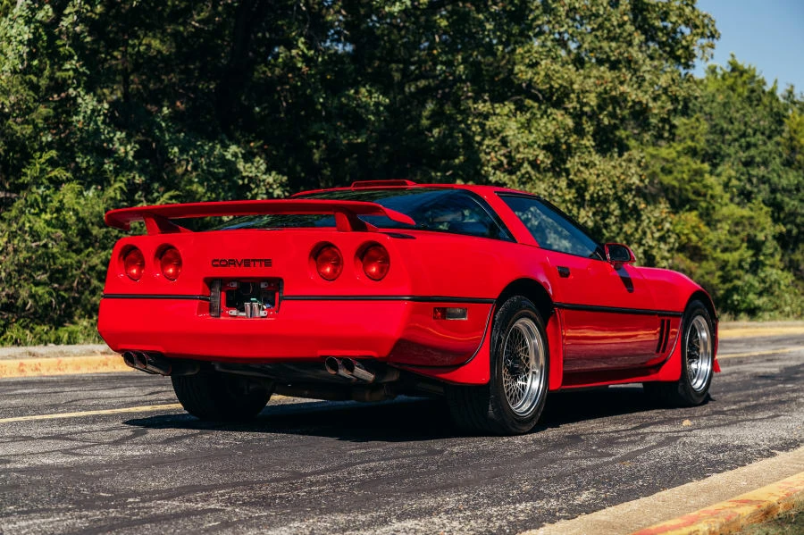 1987 Chevrolet Corvette C4 - Image 3 of 31