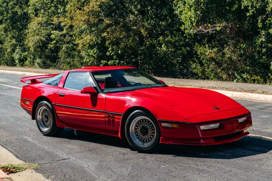 1987 Chevrolet Corvette C4 - Image 16 of 31