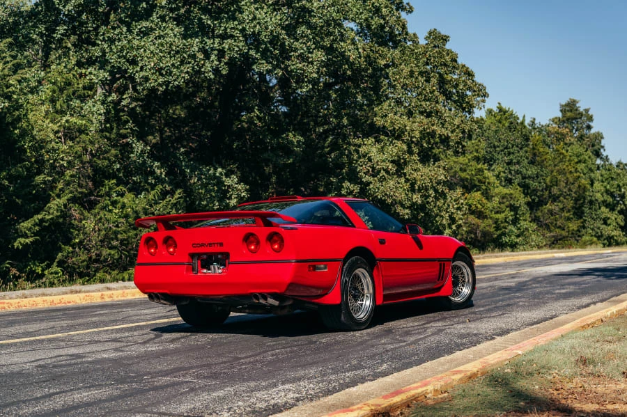 1987 Chevrolet Corvette C4 - Image 9 of 31