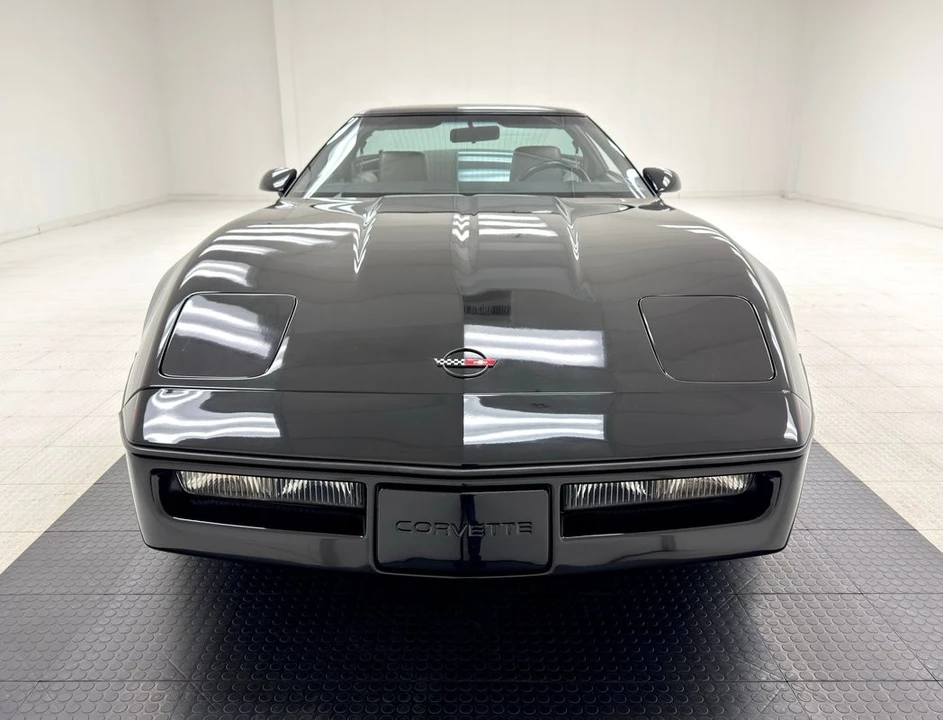 1987 Chevrolet Corvette C4 - Image 8 of 12