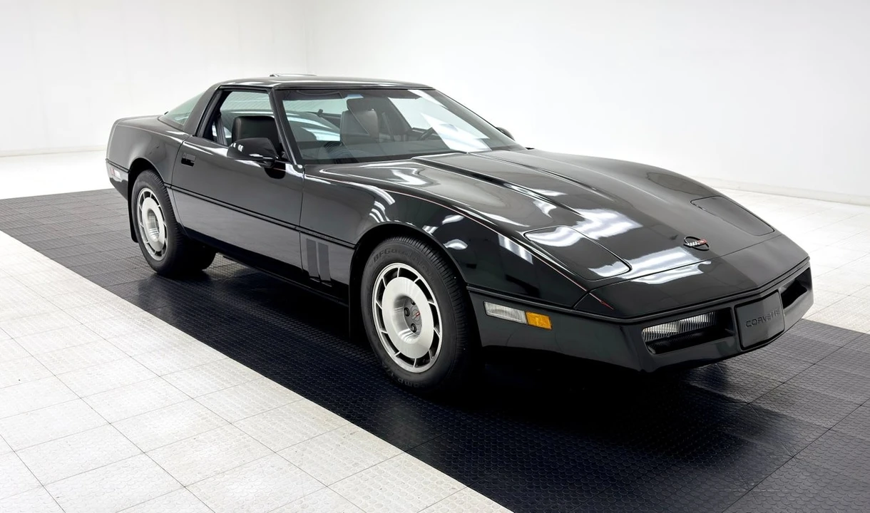 1987 Chevrolet Corvette C4 - Image 7 of 12