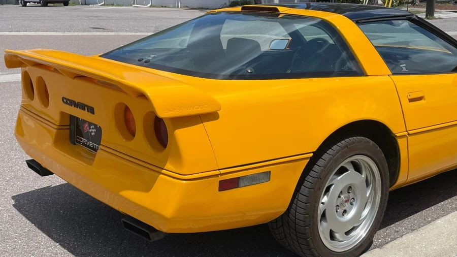 1987 Chevrolet Corvette C4 - Image 3 of 7