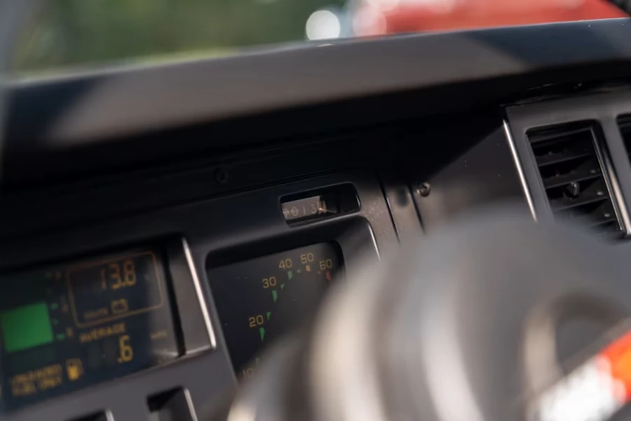 1987 Chevrolet Corvette C4 - Image 21 of 26