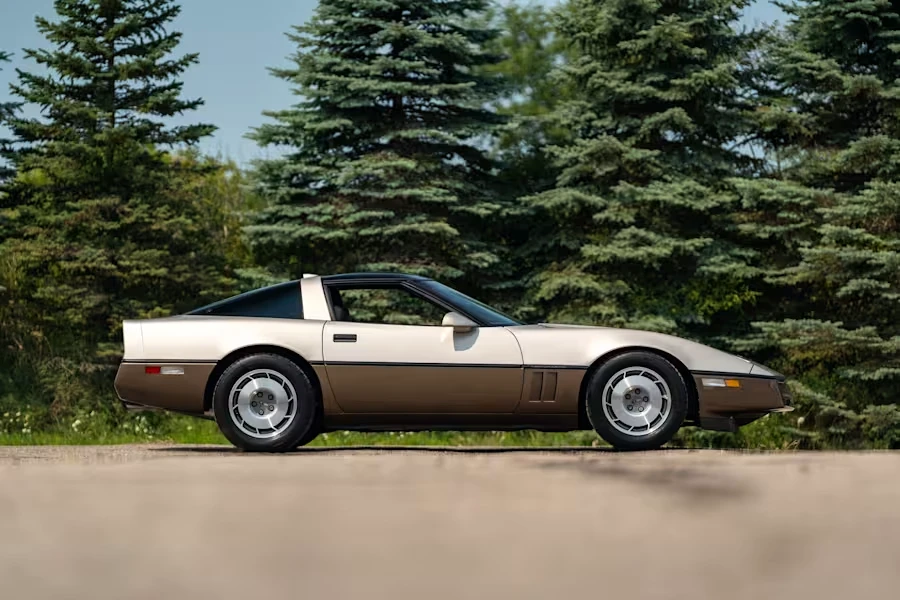 1987 Chevrolet Corvette C4 - Image 12 of 26