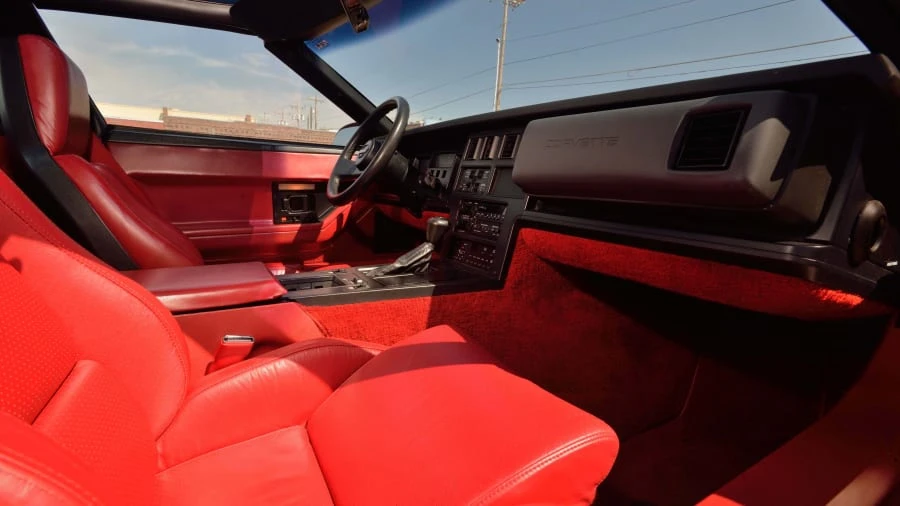 1987 Chevrolet Corvette C4 - Image 5 of 29