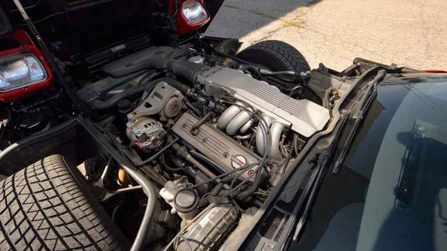 1987 Chevrolet Corvette C4 - Image 6 of 29
