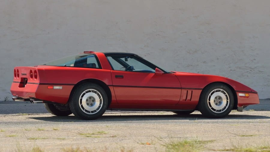 1987 Chevrolet Corvette C4 - Image 17 of 29