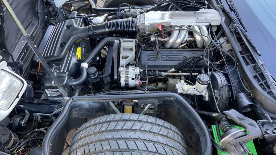1987 Chevrolet Corvette C4 - Image 5 of 10