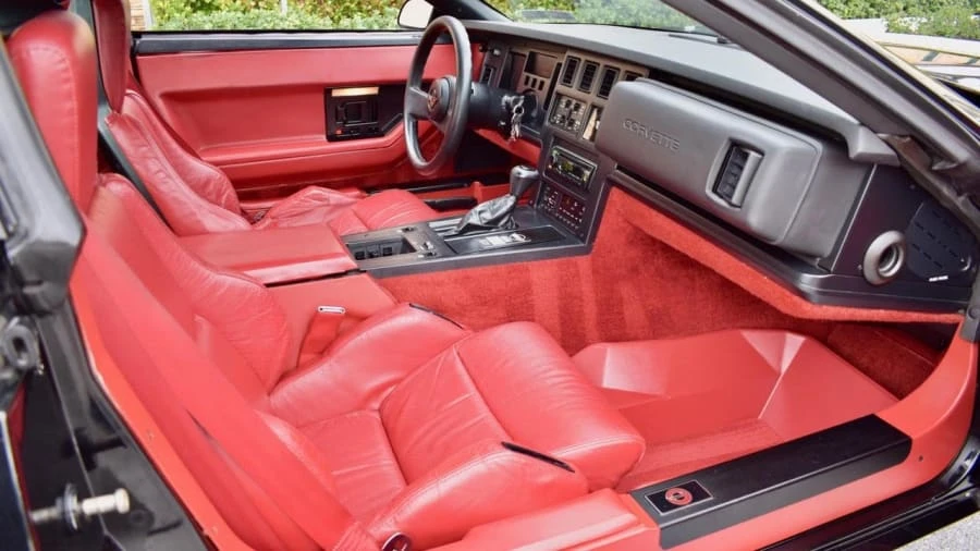 1987 Chevrolet Corvette C4 - Image 5 of 14