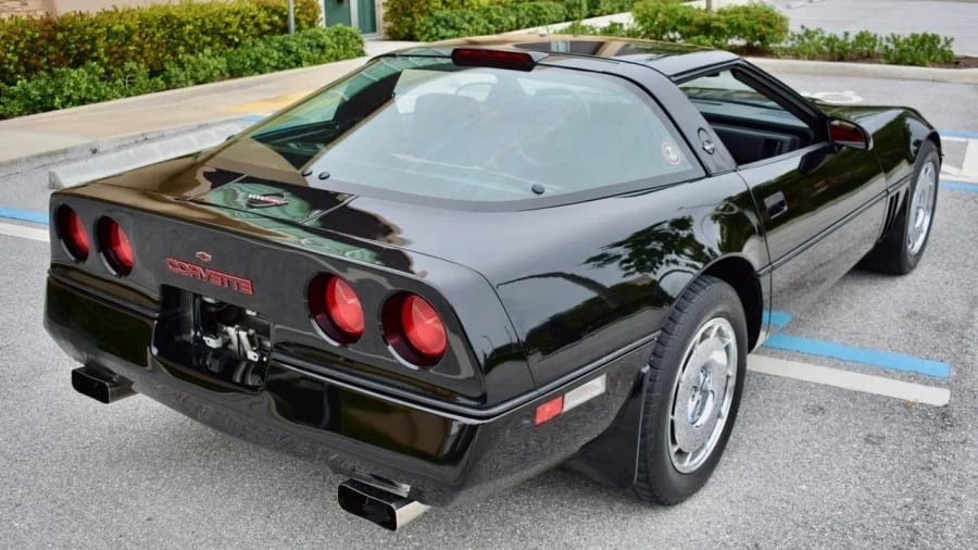 1987 Chevrolet Corvette C4 - Image 10 of 14