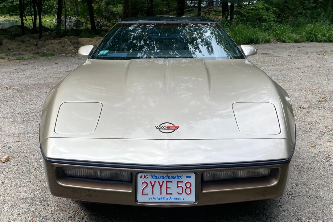1987 Chevrolet Corvette C4 - Image 2 of 31