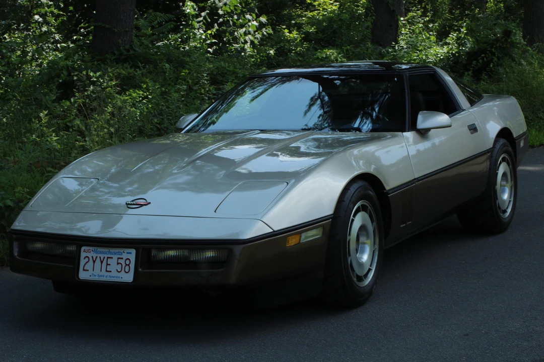 1987 Chevrolet Corvette C4 - Image 6 of 31