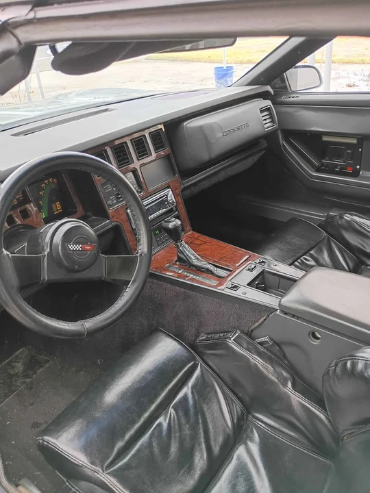 1987 Chevrolet Corvette C4 - Image 8 of 20