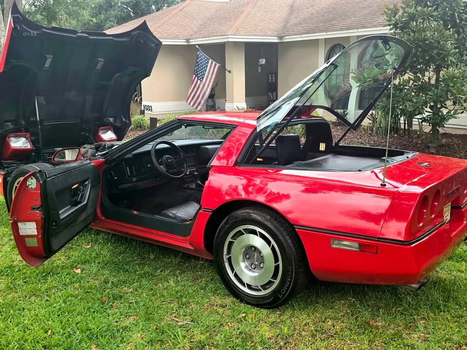 1987 Chevrolet Corvette C4 - Image 10 of 20