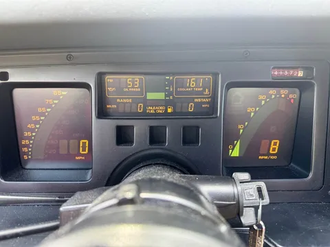 1987 Chevrolet Corvette C4 - Image 3 of 19